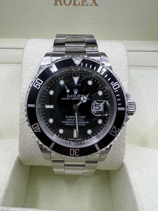 Rolex Submariner Date