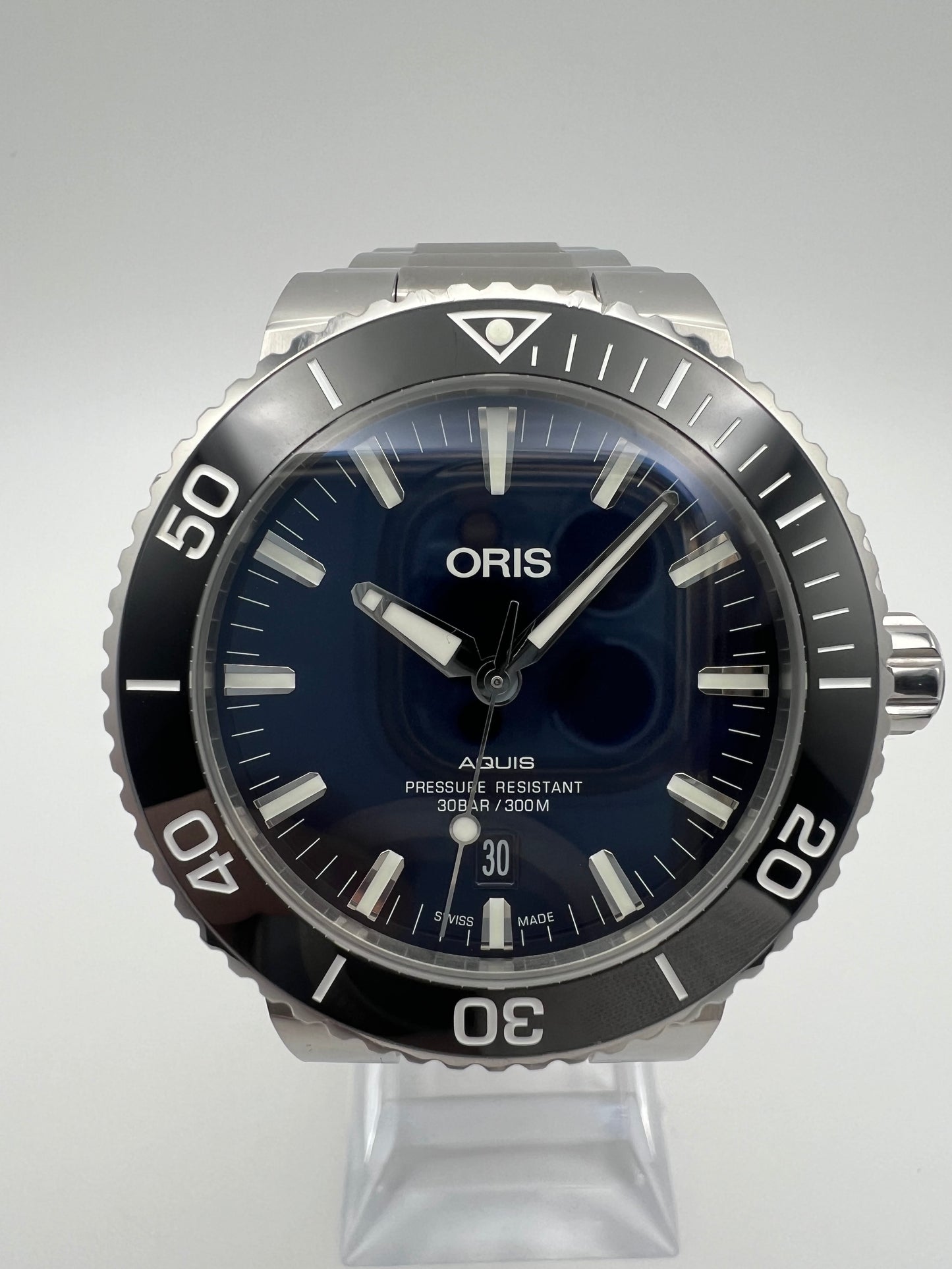 Oris Aquis Date