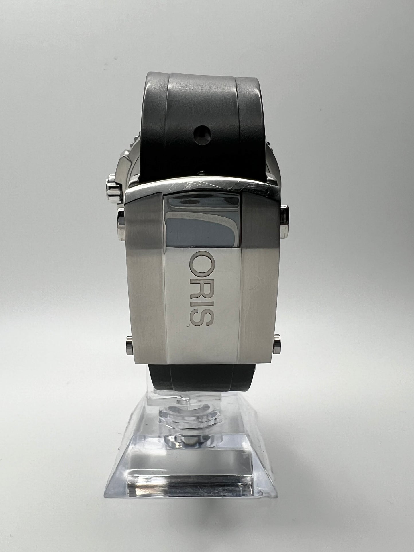 Oris Aquis Date