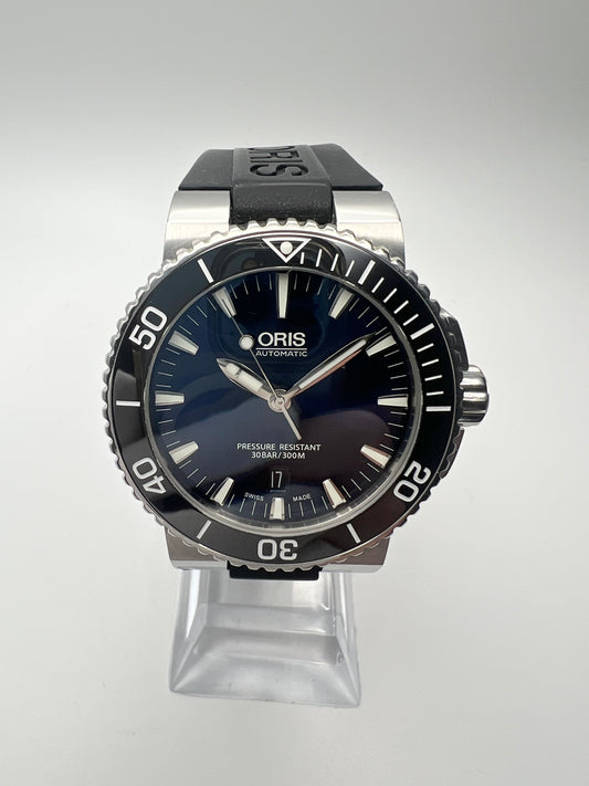 Oris Aquis Date